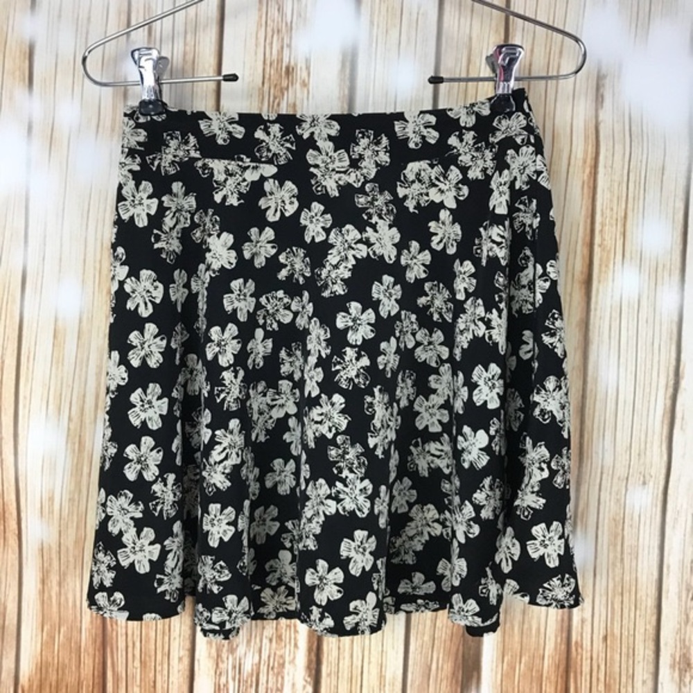 LUSH Black & Cream Floral Circle Skater Skirt
